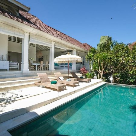 Villa Hally Bali Ungasan  Ngoại thất bức ảnh